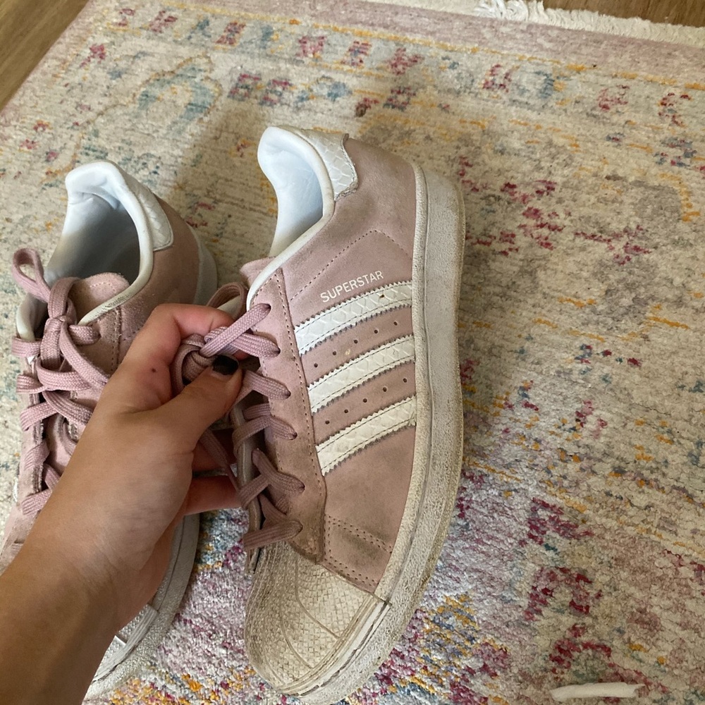 Limited Edition Pink Superstar Adidas - Picture 6 of 7
